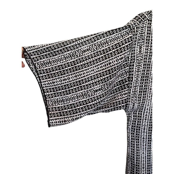 Lularoe Monroe Folded Lapel Duster Sleeves Long Vest Fringe Size Small NWT - Picture 5 of 9